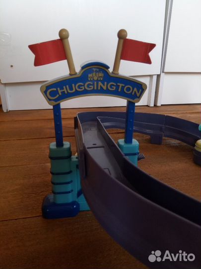 Чаггингтон трек + паровозики 8шт. +кейс Уилсон