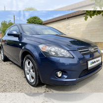 Kia Ceed 2.0 AT, 2009, 296 000 км, с пробегом, цена 775 000 руб.