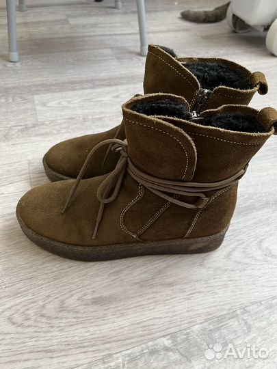 Ugg ботинки женские