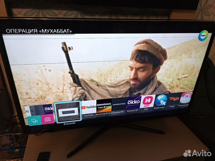 SMART tv Samsung UE40F6330AK с дефектом