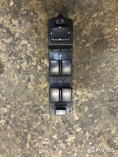 Блок стеклоподъемников Mazda CX-7