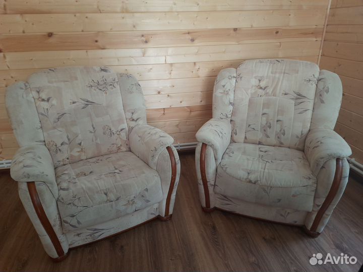 Продам два кресла, в хорошем состоянии