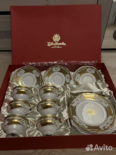Чайный сервиз и столовый сервиз