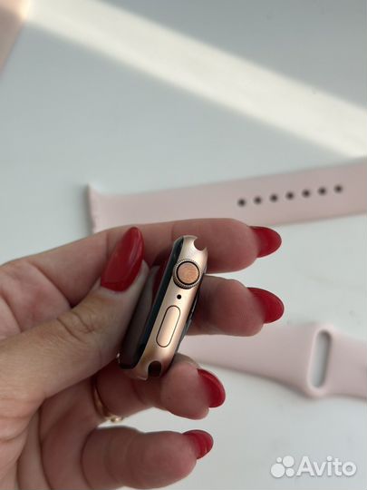Часы Apple Watch 4 40 mm