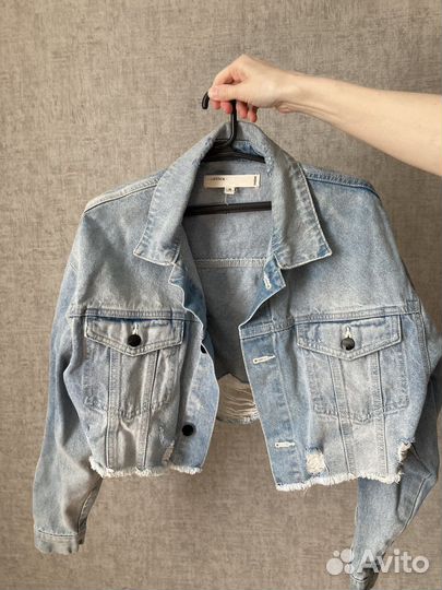 Джинсовая куртка