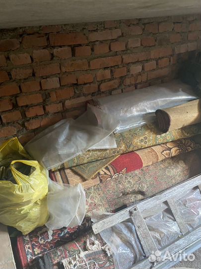 Ковры 14 штук разные