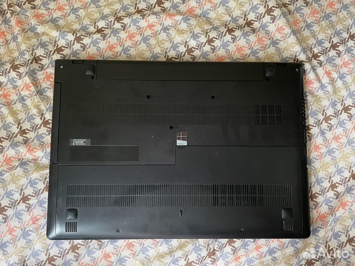 Lenovo ideapad 300 17isk