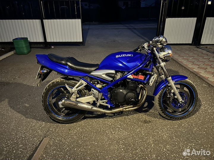 Suzuki Bandit 400V