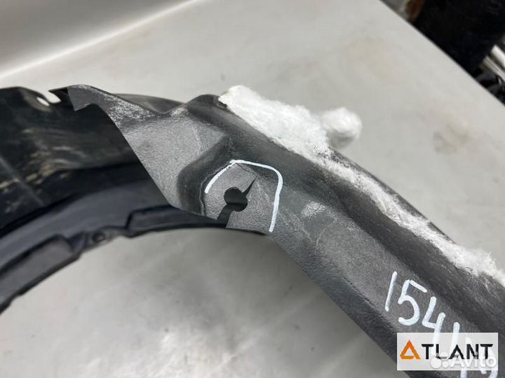 Подкрылок передний правый lexus LS460