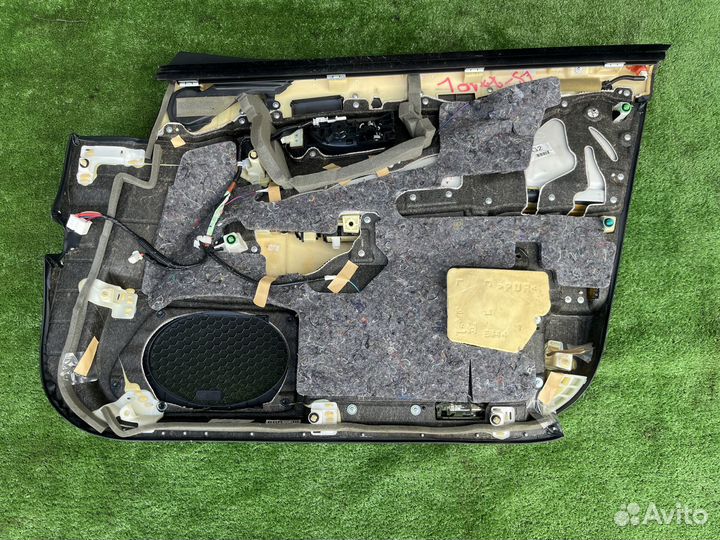 Обшивка двери передняя левая Lexus LS460/LS460L/LS