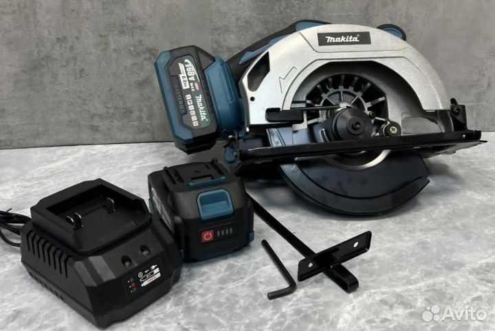 Циркулярная аккумуляторная пила Makita 185мм