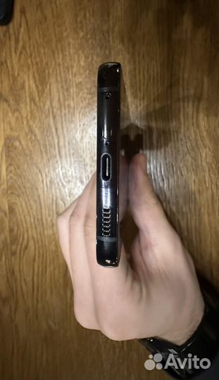 Samsung Galaxy S22+, 8/256 ГБ