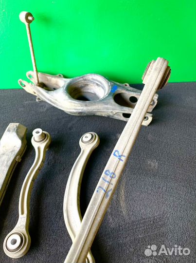 Рычаг задний правый AMG Medcedes W218 CLS63 AMG