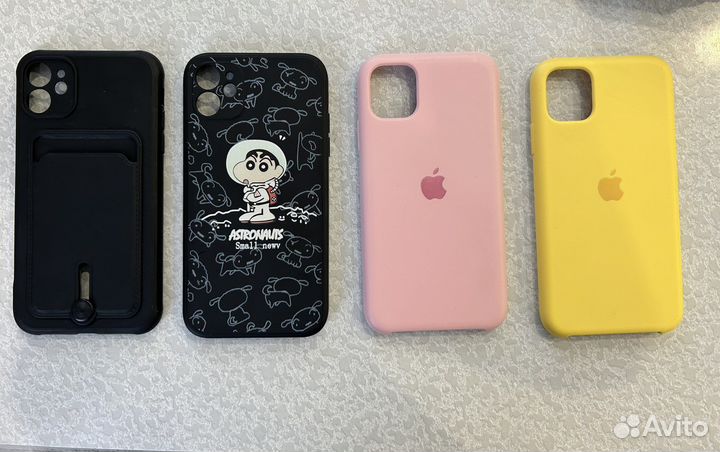 Чехол на iPhone 11