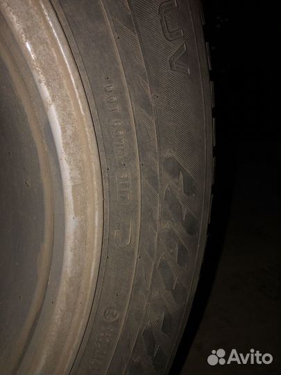 Комплект шипов. колес Nokian 235/65 r18 на Nissan