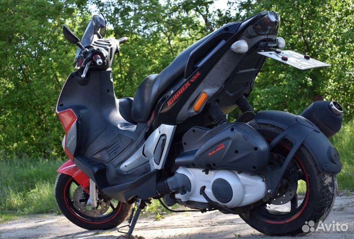 Максискутер Gilera Runner VXR 200 2010 г