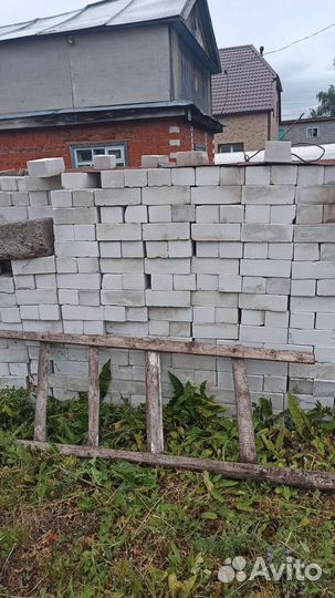 Блок газосиликатный