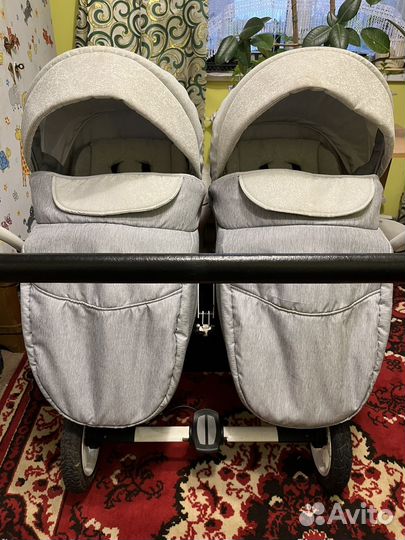 Коляска для двойни или погодок 3 в 1