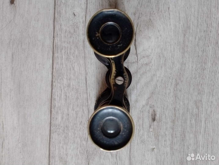 Театральный бинокль