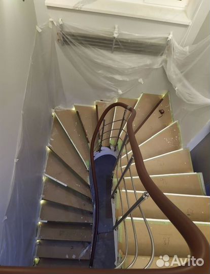 Пeрилa для лестниц / пopучни из нeржавейки