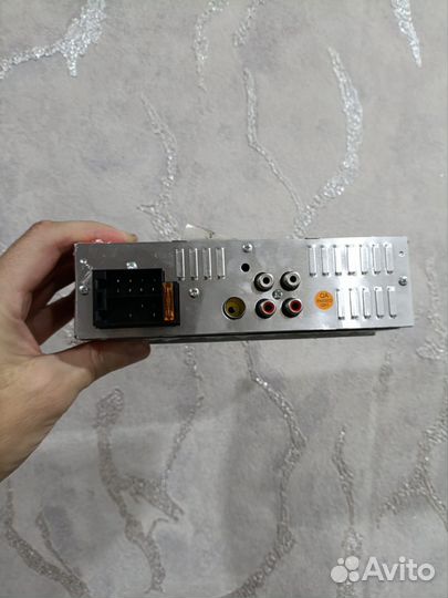 Магнитола с блютуз