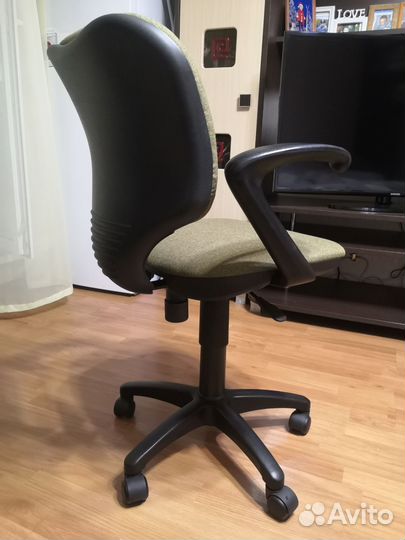 Компьютерное кресло бу