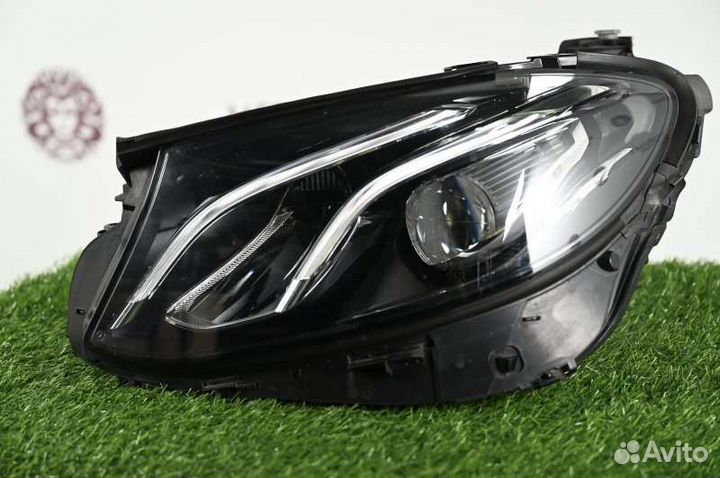 Фара левая Mercedes E213 2017