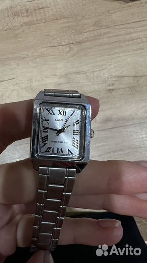 Часы женские Casio