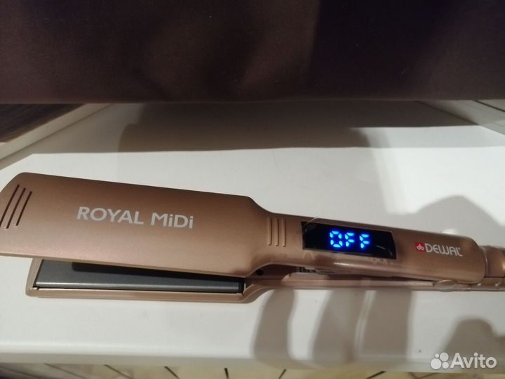 Dewal утюжок