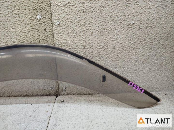 Ветровик передний правый daihatsu esse