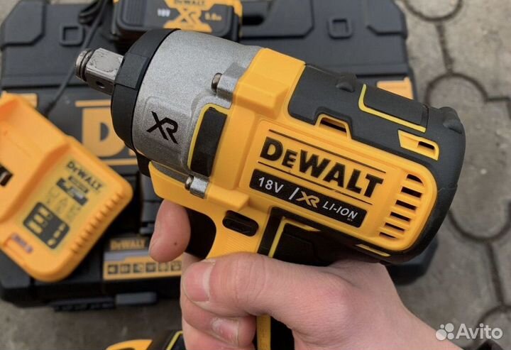 Гайковерт dewalt dcf 880 XR