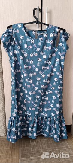 Платье женское 46-48 летнее