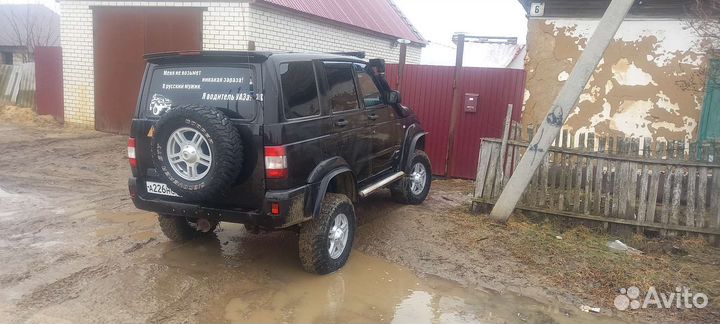 УАЗ Patriot 2.7 МТ, 2010, 186 000 км