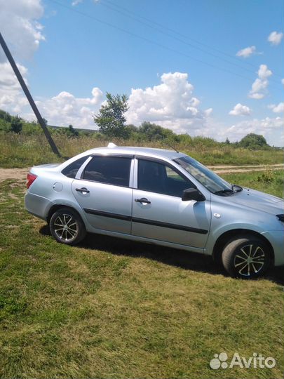 LADA Granta 1.6 МТ, 2012, 260 444 км