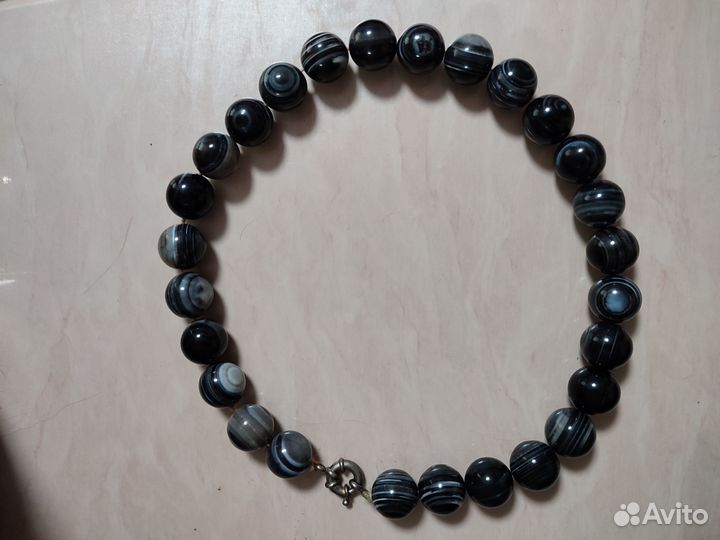 Бусы из агата
