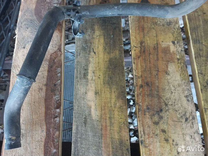 Патрубок системы охлаждения Лада Ларгус 2012-2021