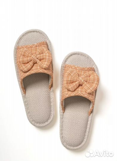 Женские домашние тапочки