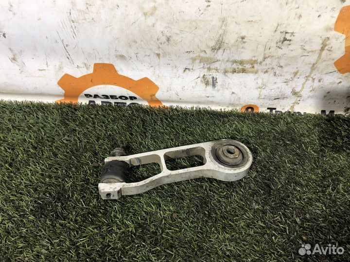 Опора двигателя Alfa Romeo 156