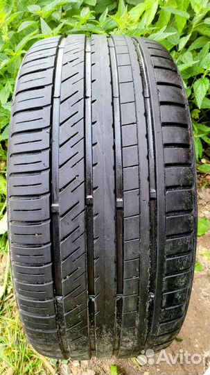 Kinforest KF-550 235/40 R18