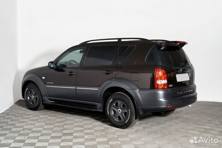 SsangYong Rexton 2.7 AT, 2011, 149 000 км