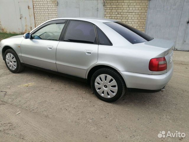 Audi A4 1.6 МТ, 1998, 250 000 км