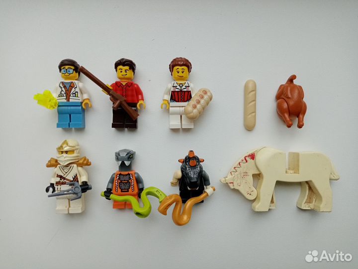 Минифигурки Лего