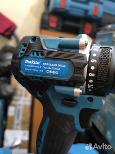 Шуруповерт makita