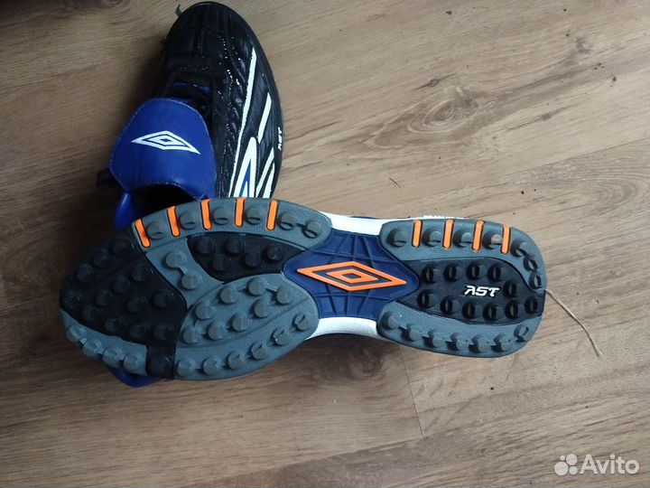 Футбольные бутсы 43 размер