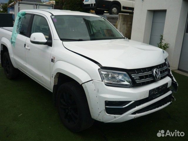 В разборе Volkswagen Amarok
