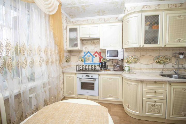 4-к. квартира, 87,8 м², 10/13 эт.
