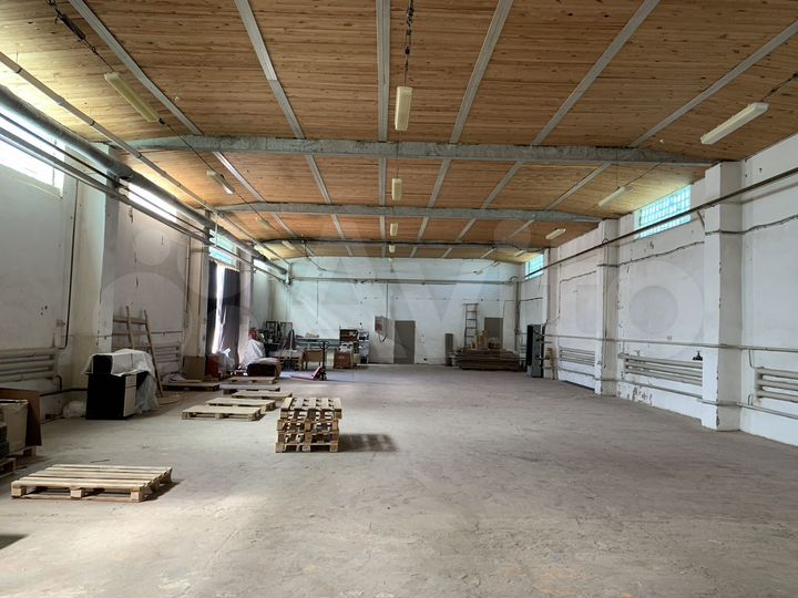 Теплый Склад с пандусом, 192 м²