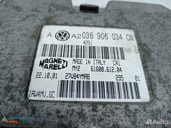 Блок управления двигателем Volkswagen Golf 4 2001