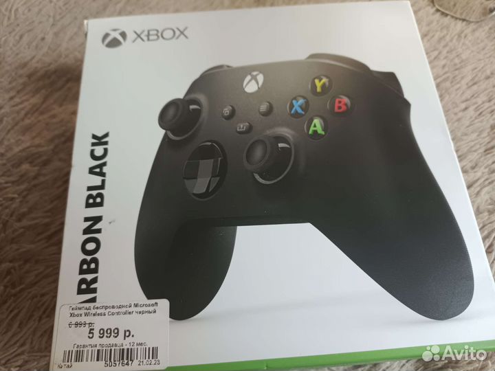 Xbox series s + 2 геймпада + перезаряжаемые акб