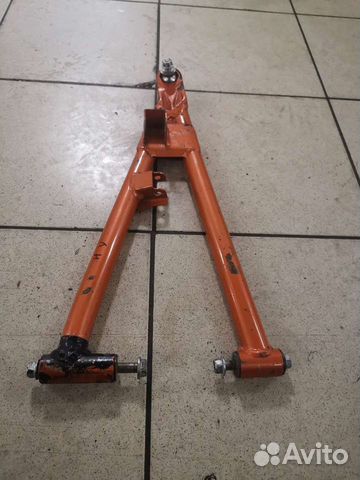 Рычаг нижний левый Yamaha pz50 phazer